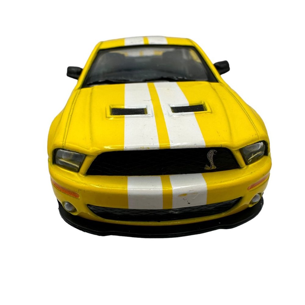Kinsmart 2007 Shelby GT 500 Model Car 1/36 Scale KT5310 Diecast Pull Back Action - Picture 3 of 15